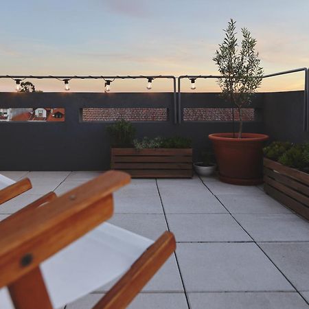 Boavista Sunlit Duplex With Terrace Apartment Porto Luaran gambar